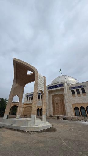 عکس مزار شهید گمنام