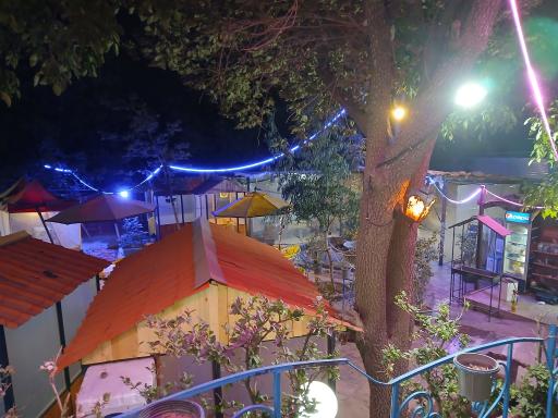 عکس سفره خانه الیمو