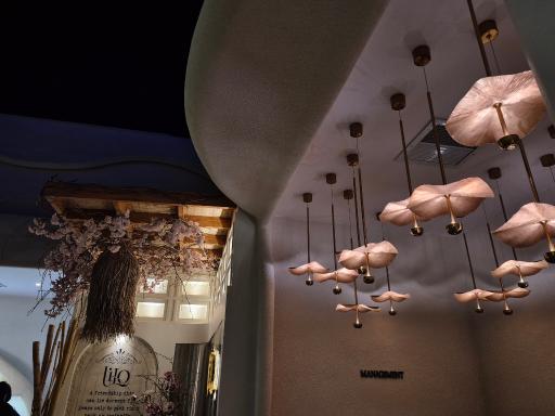 عکس کافه رستوران لیلو