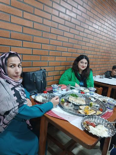 عکس رستوران ته دیگ 