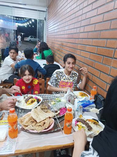 عکس رستوران ته دیگ 