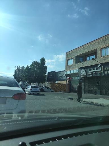 عکس نمایندگی هیوندا خودکار شعبه مرکز