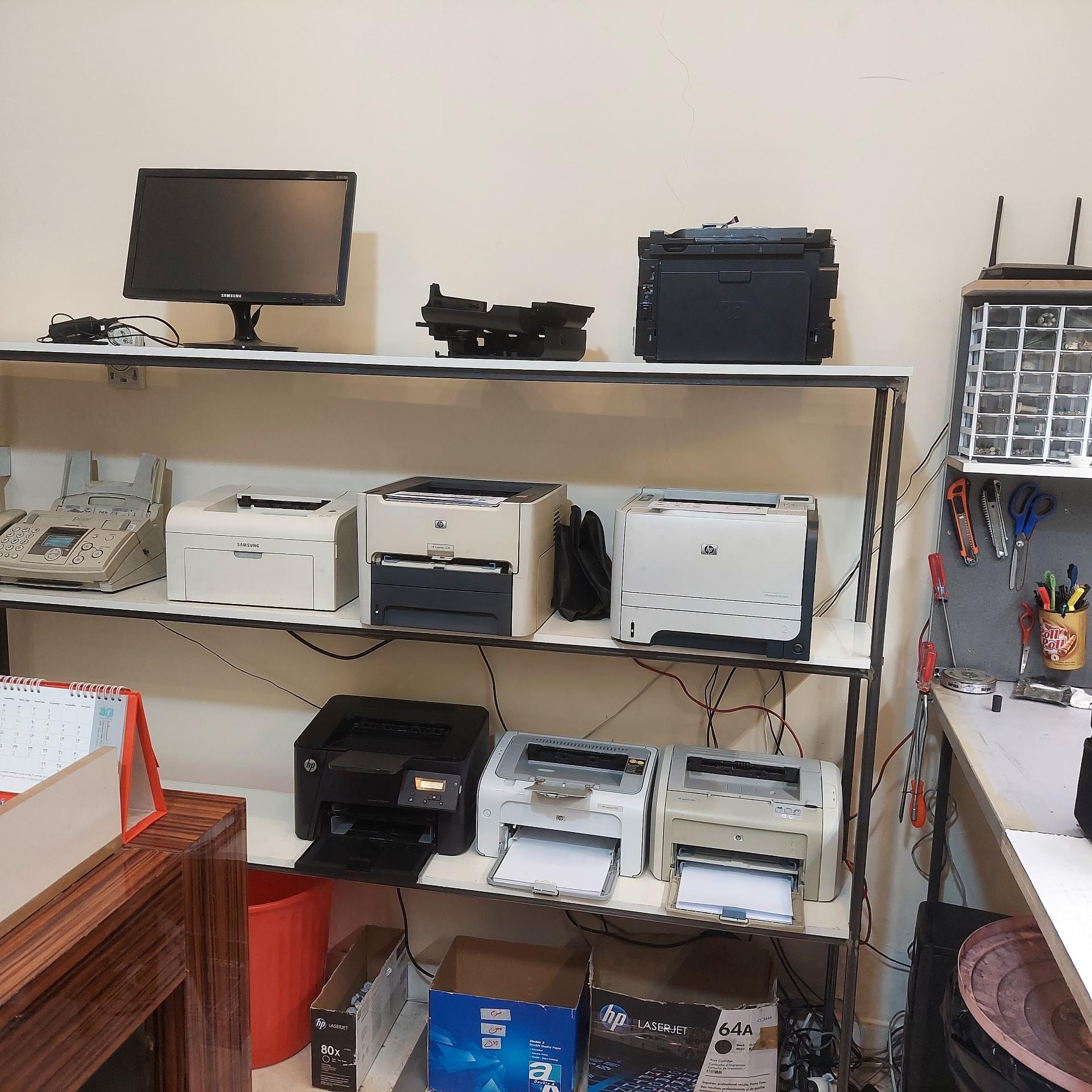 عکس مرکز ماشین های اداری نابغه