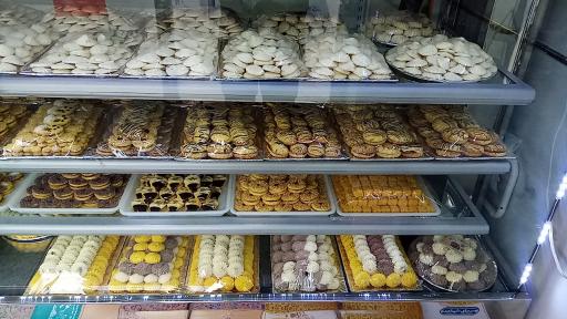 عکس قنادی دارچین 