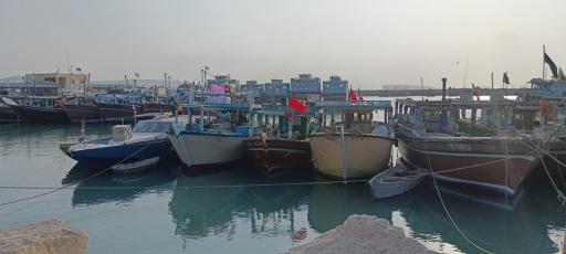 عکس اسکله صیادی و قایق و کشتی 