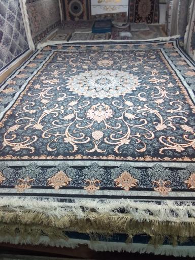 عکس انبار فرش برادران