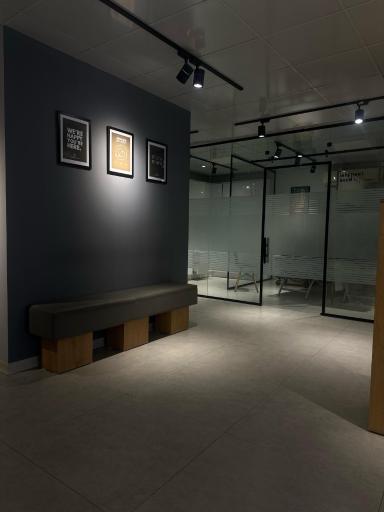 عکس درمانگاه شبانه روزی بقراط 