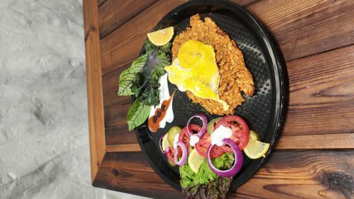 عکس فست فود و پیراشکی تبرک