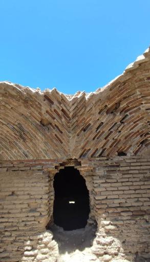 عکس کاروانسرای آوه