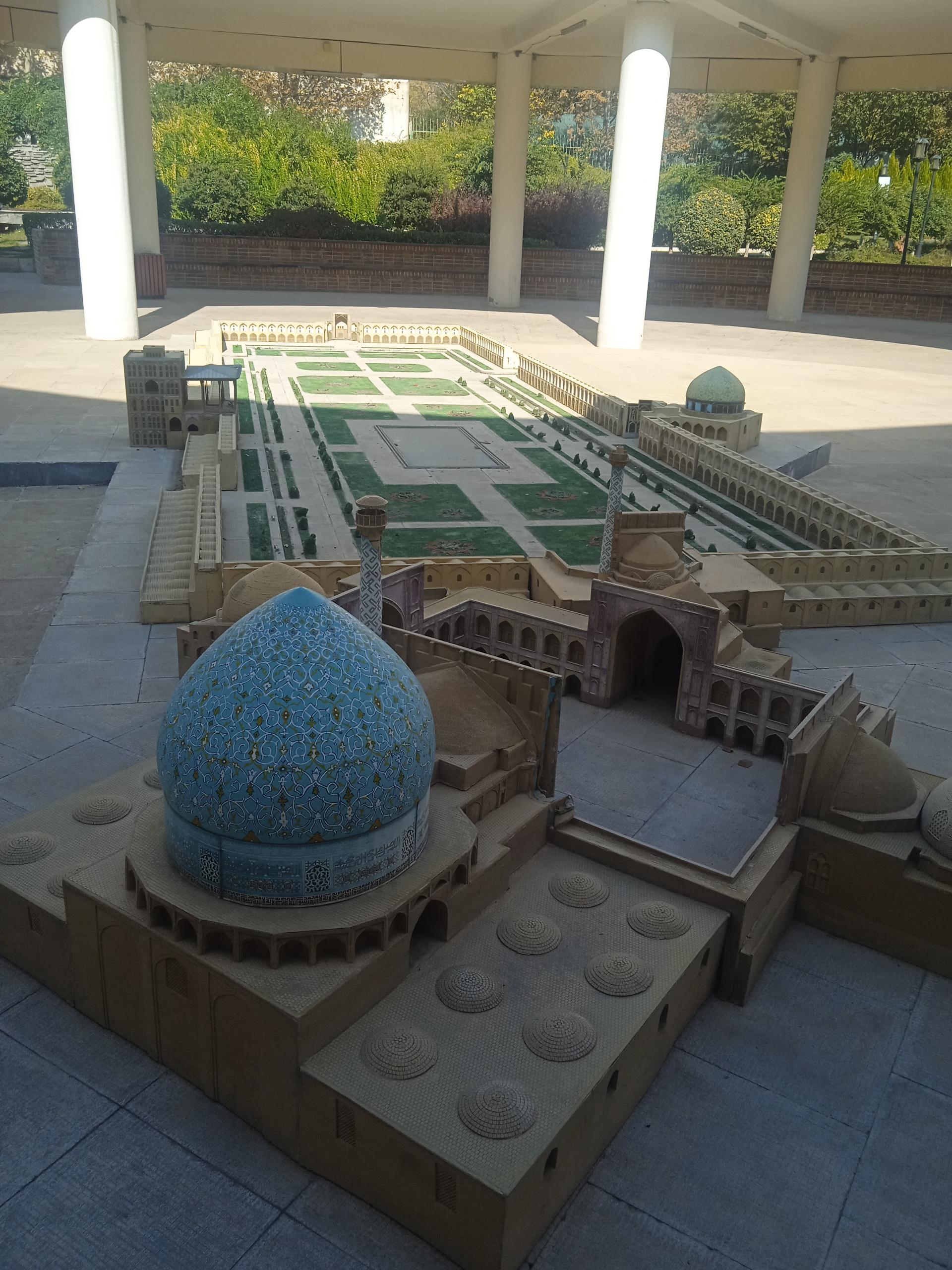 عکس ماکت نقش جهان 