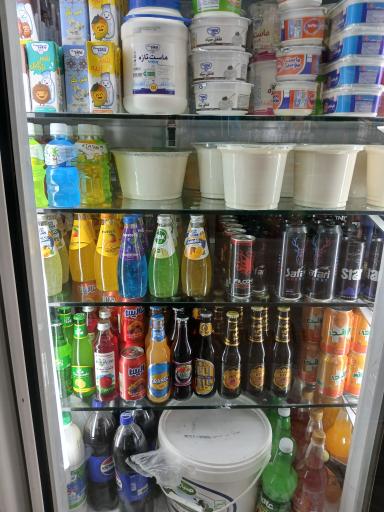 عکس سوپرمارکت امیران شبانه روزی