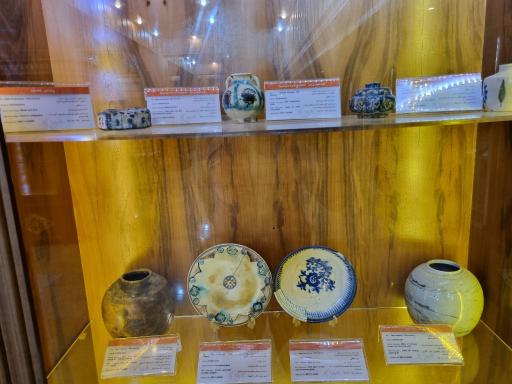 عکس موزه شاهچراغ