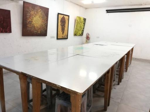 عکس آموزشگاه هنرهای تجسمی تجدد