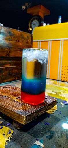 عکس کافه رستوران گل گندم