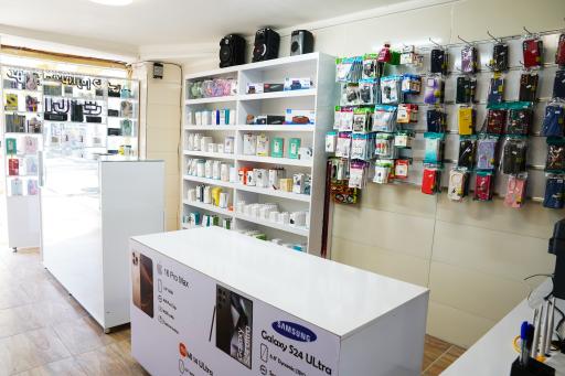 عکس کافی نت موبایل و لوازم جانبی رایانت