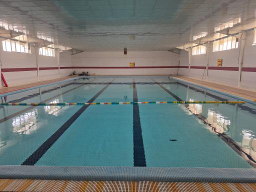 عکس استخر ایثار حصارک