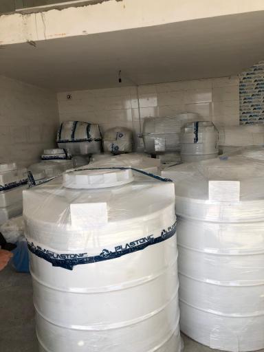 عکس نمایندگی مخازن آب آبانیکس