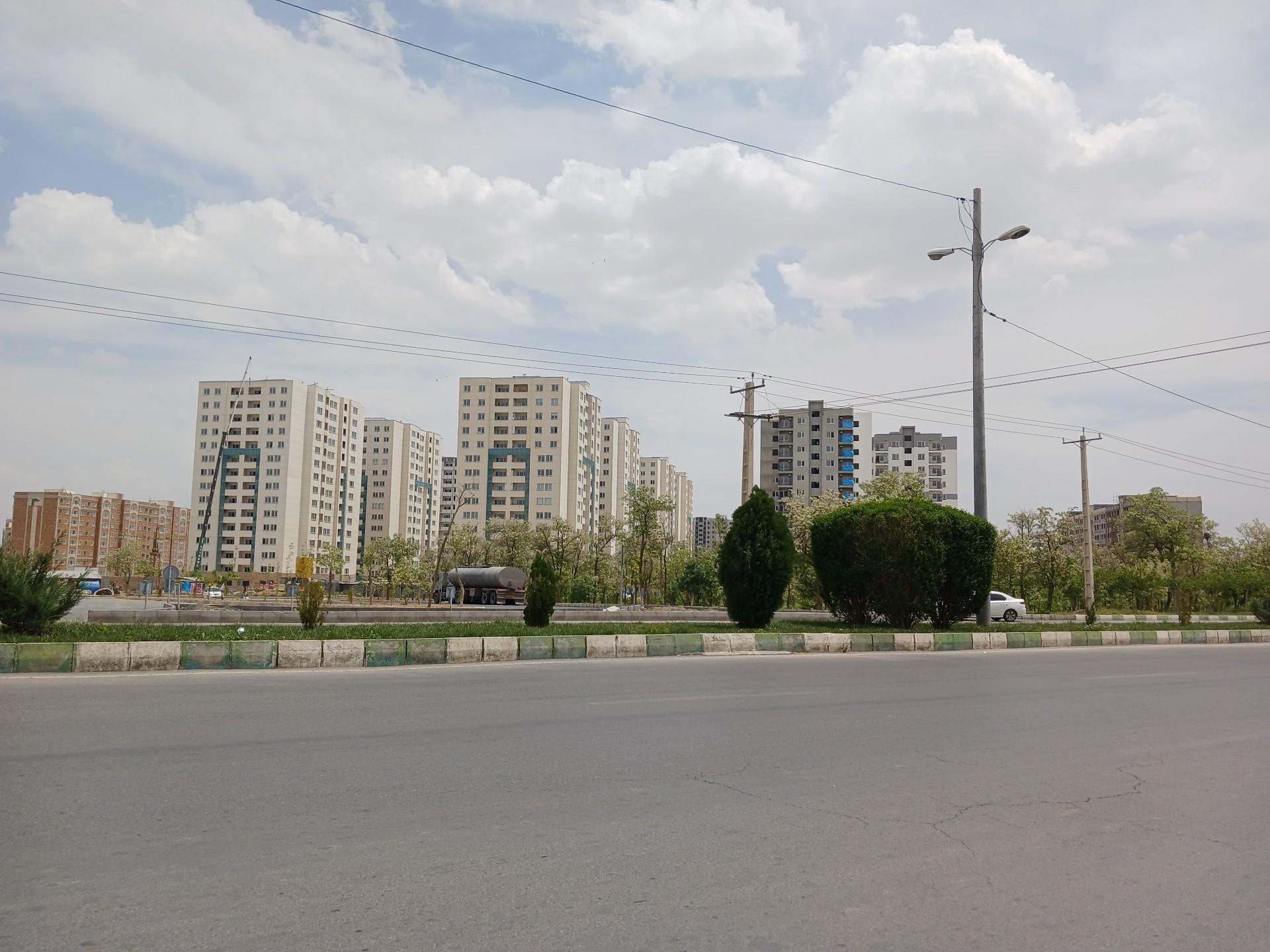 عکس ورودی مجتمع مسکونی سردار شهید حاج قاسم سلیمانی