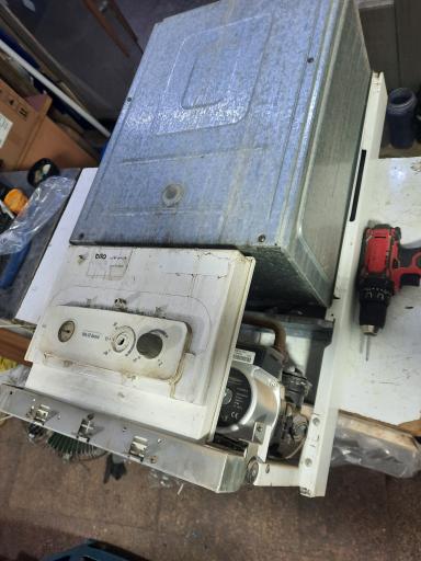 عکس پخش لوازم تصفیه آب برامالکی 