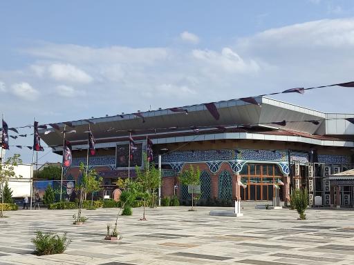 عکس گلزار شهدای رشت