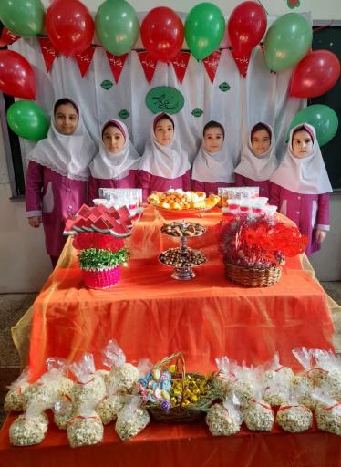 عکس دبستان دخترانه مکتب الاحرار