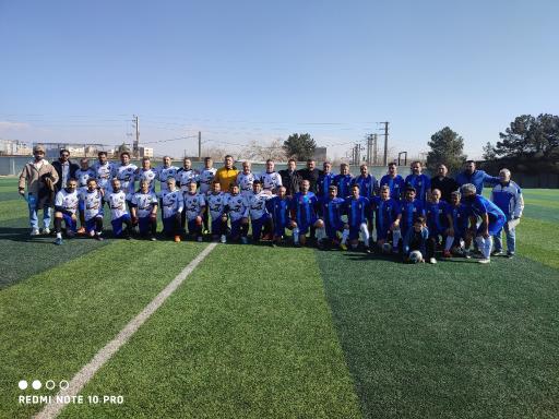 عکس زمین چمن مصنوعی شهدای چهاردانگه 