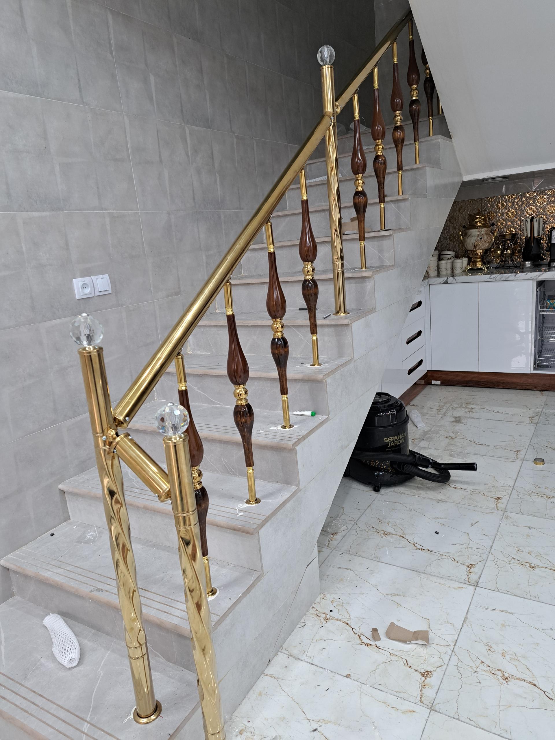 عکس نرده استیل هردان