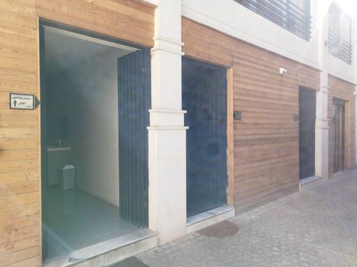 عکس مجتمع تجاری اتریوم