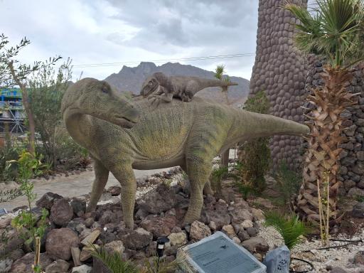 عکس پارک ژوراسیک گهرپارک