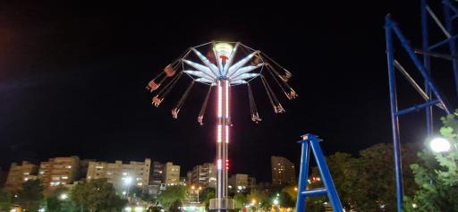 عکس شهربازی باغلارباغی