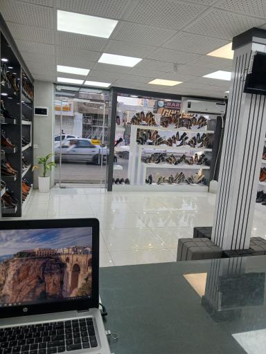 عکس کفش مکث مدا