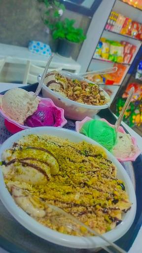عکس وافل بستنی عمارت
