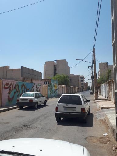 عکس دبستان و دبیرستان هاتف اصفهانی