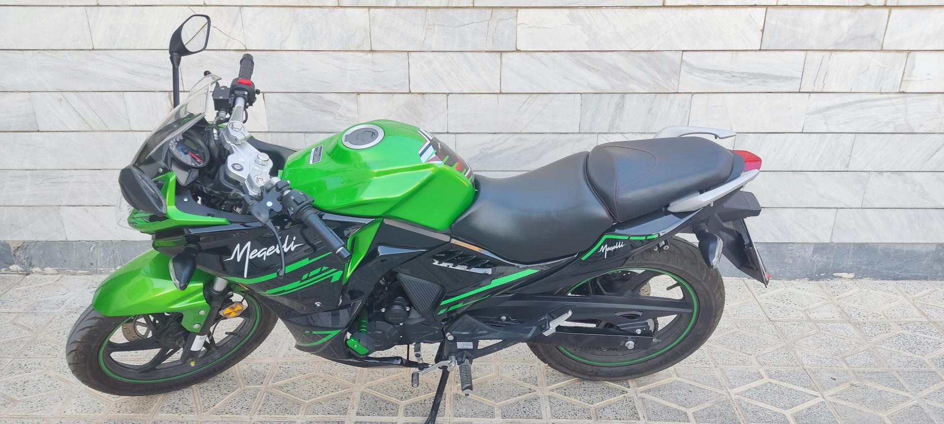 عکس نمایندگی کویر موتور