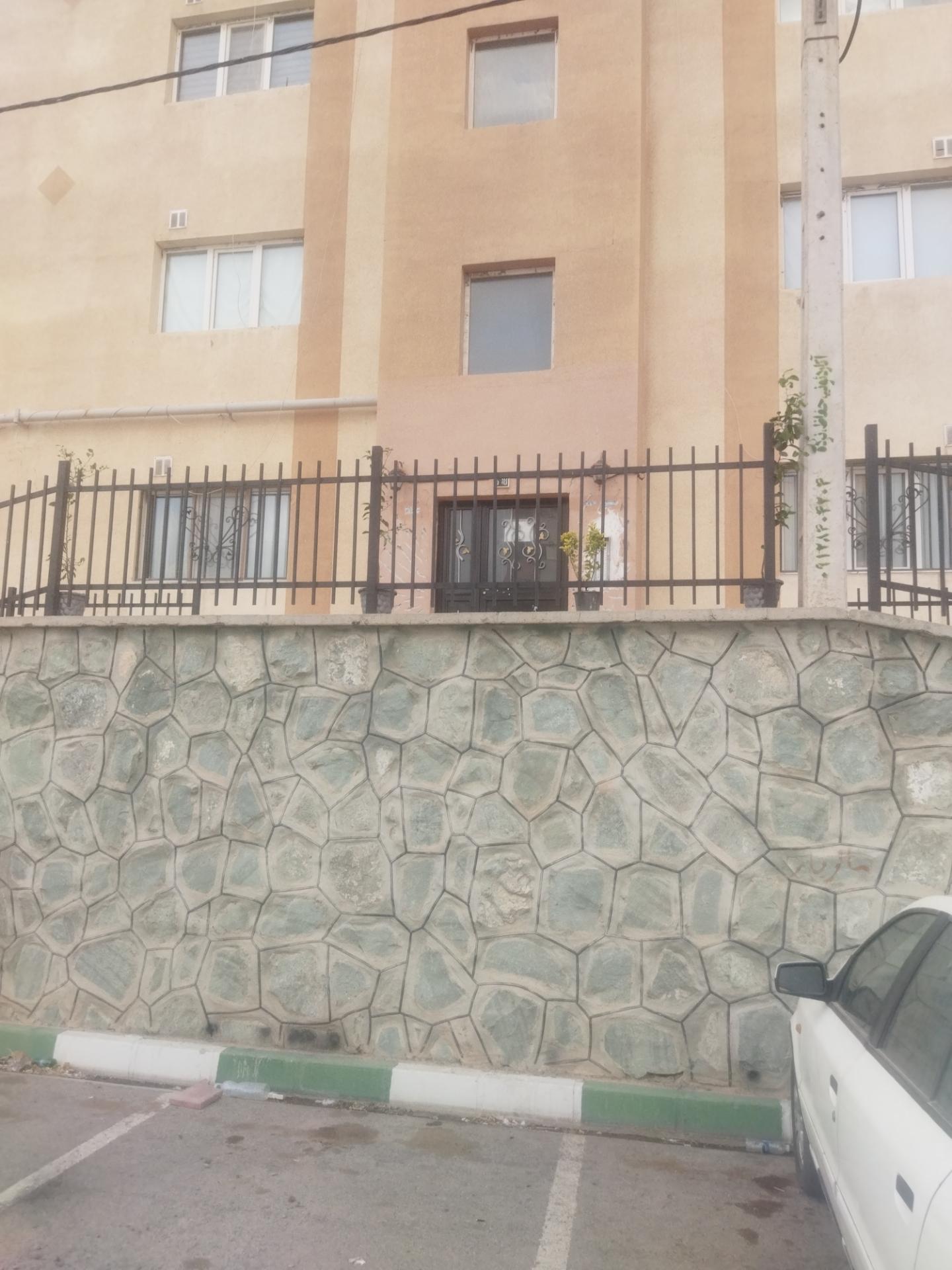 عکس مجتمع مسکونی هسا ۴