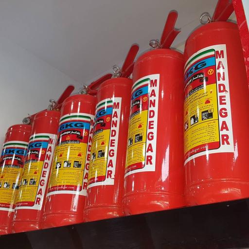 عکس شارژ و فروش کپسول آتش نشانی
