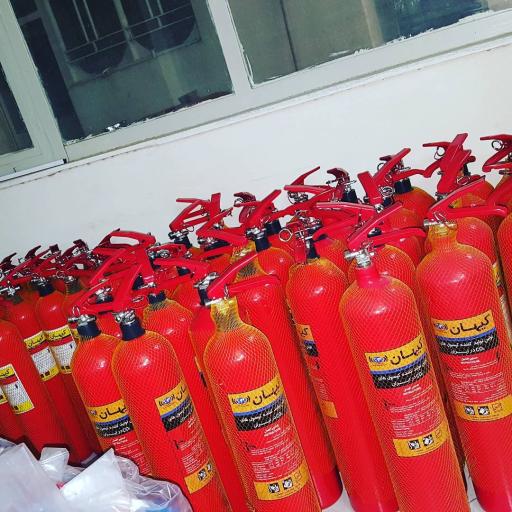 عکس شارژ و فروش کپسول آتش نشانی