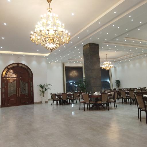 عکس رستوران میزبان