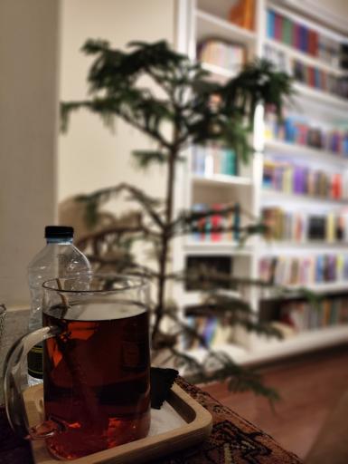 عکس کافه‌ کتاب آفتاب