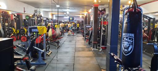 عکس باشگاه بدنسازی هرکول