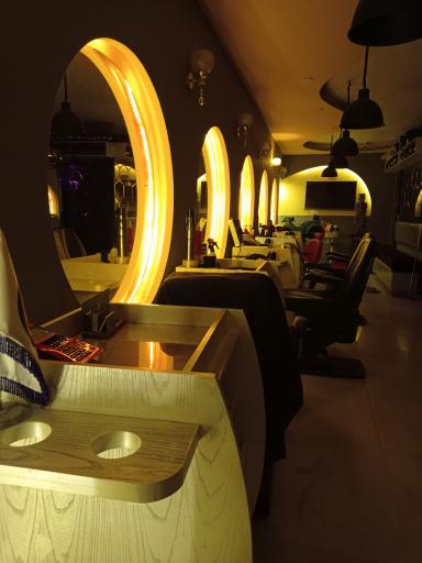 عکس پیرایش تک مو بی فرم