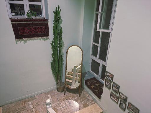 عکس کافه‌ کتاب آفتاب