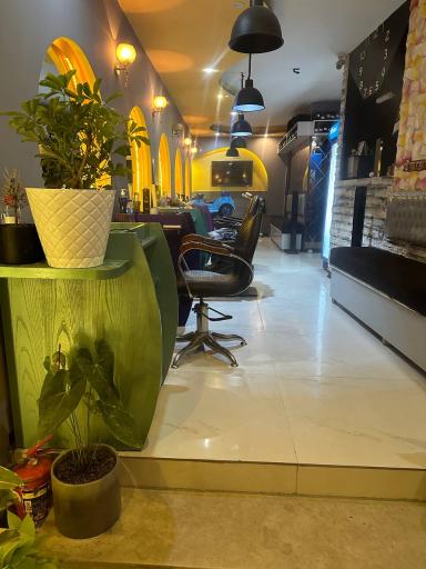 عکس پیرایش تک مو بی فرم