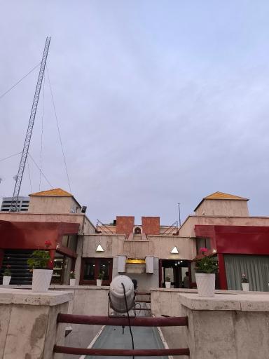 عکس کافه فست فود بامداد