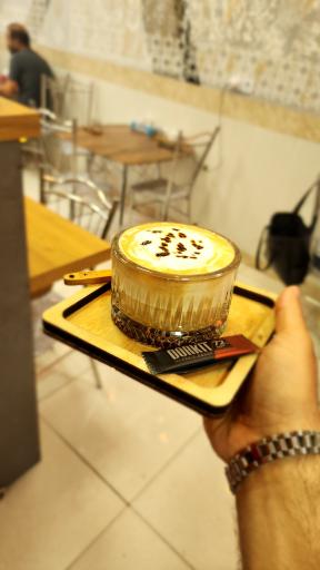 عکس کافه صبحانه چی