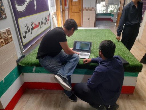 عکس هنرستان کار و صنعت (مجتمع فنی کار و صنعت)