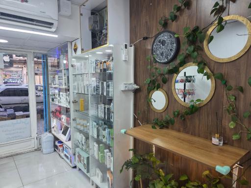 عکس موبایل پلاس بندری