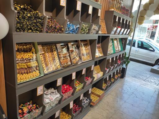 عکس قنادی با صفا