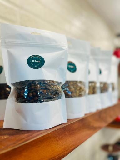 عکس کافه بلوط