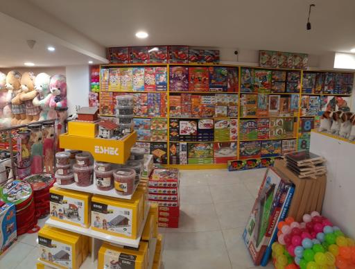 عکس پارسیان عروسک حمید